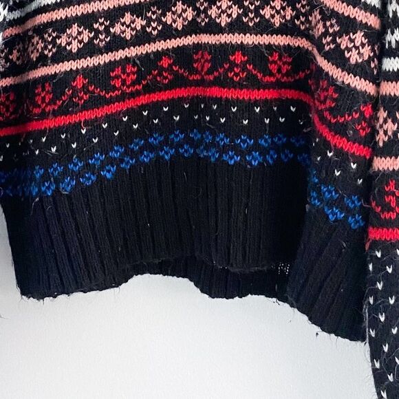 American Eagle Fair Isle Holiday Mock Neck Boxy Sweater - Picture 3 of 5